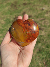 Charger l'image dans la galerie, Cœur en jaspe orbiculaire (A)