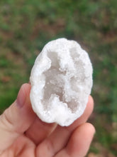 Charger l'image dans la galerie, Géodes de quartz