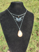 Charger l'image dans la galerie, Zora • Pierre de lune & Pierre de soleil