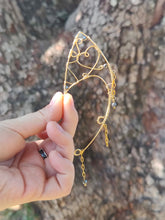 Charger l'image dans la galerie, Bijou d'oreille • Style Elfe en Hématite