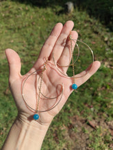 Charger l'image dans la galerie, Boucle Leia • Apatite bleue
