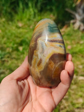 Charger l'image dans la galerie, Jaspe Orbiculaire • Forme polie