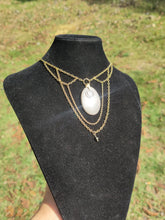 Charger l'image dans la galerie, Yelena • Obsidienne argentée et pyrite