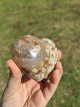 Charger l'image dans la galerie, Cœur en agate fleur (L)
