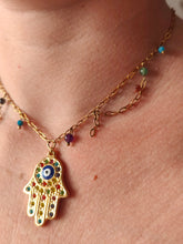 Charger l'image dans la galerie, Murphy & Hamsa • Apatite, sodalite, pierre de soleil, améthyste, hématite et aventurine