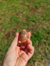 Charger l'image dans la galerie, Pierre de Lune • Galets