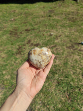 Charger l'image dans la galerie, Cœur en agate fleur (L)