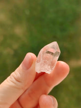 Charger l'image dans la galerie, Cristal de Roche (Pointe)