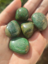 Charger l'image dans la galerie, Fuchsite