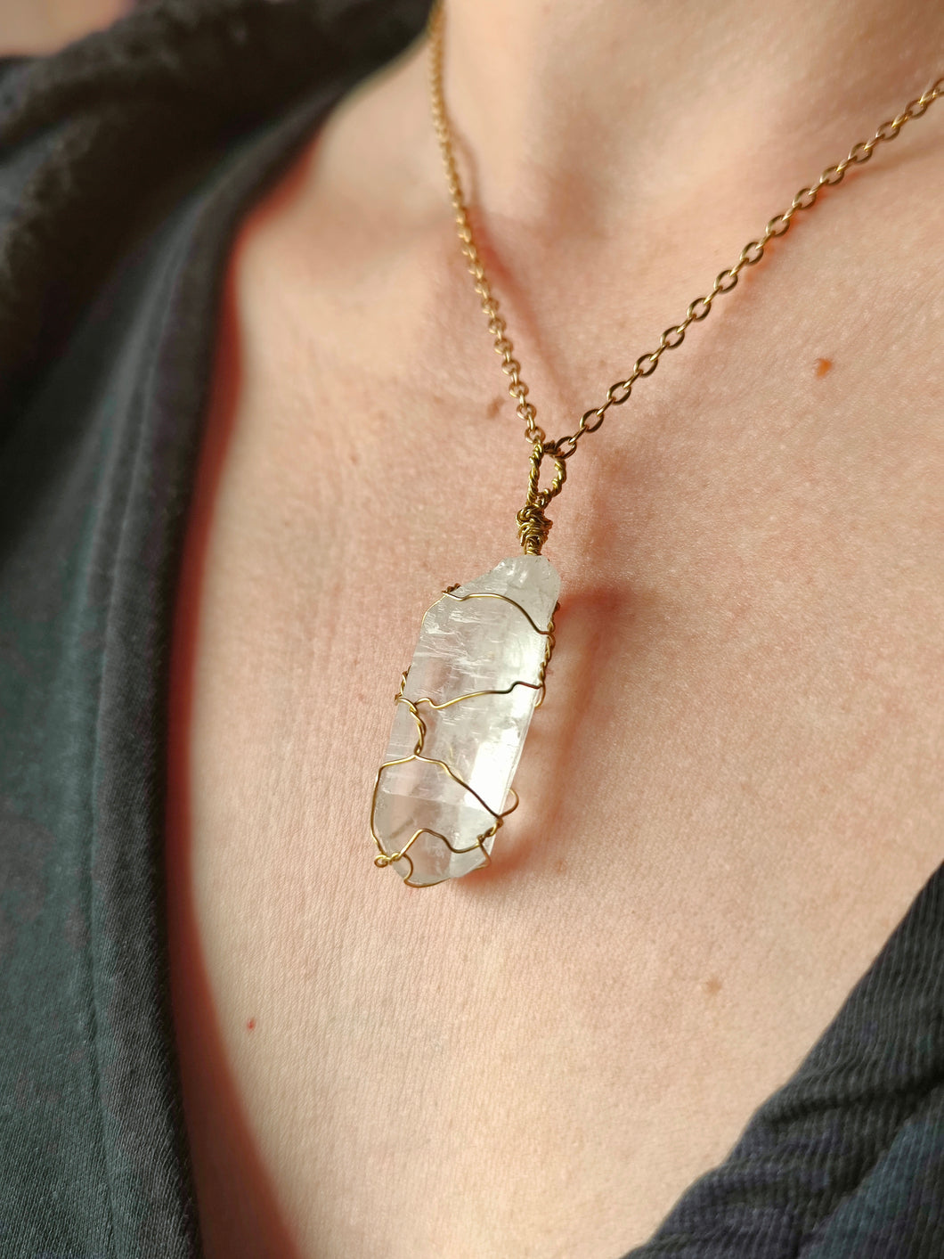 Pendentif Cristal de roche • Doré