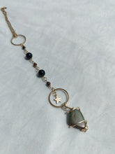 Charger l&#39;image dans la galerie, Suspension  • Turquoise, Tourmaline et Œil de tigre
