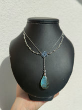 Charger l&#39;image dans la galerie, Holly • Labradorite
