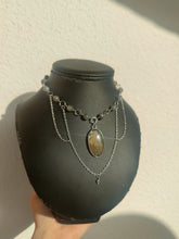 Charger l&#39;image dans la galerie, Anne • Labradorite
