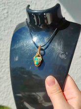 Charger l&#39;image dans la galerie, Pendentif Turquoise • Wire Wrapping
