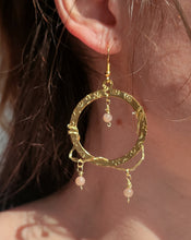 Charger l&#39;image dans la galerie, Boucles &quot;Fairy&quot; • Pierre de Lune
