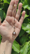 Charger et lire la vidéo dans la visionneuse de la Galerie, Suspension • Quartz Fumé, pyrite et œil de tigre

