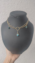 Charger et lire la vidéo dans la visionneuse de la Galerie, Estelle • Pyrite &amp; Apatite Bleue
