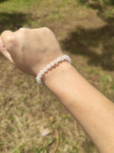 Charger l&#39;image dans la galerie, Bracelet en quartz rose

