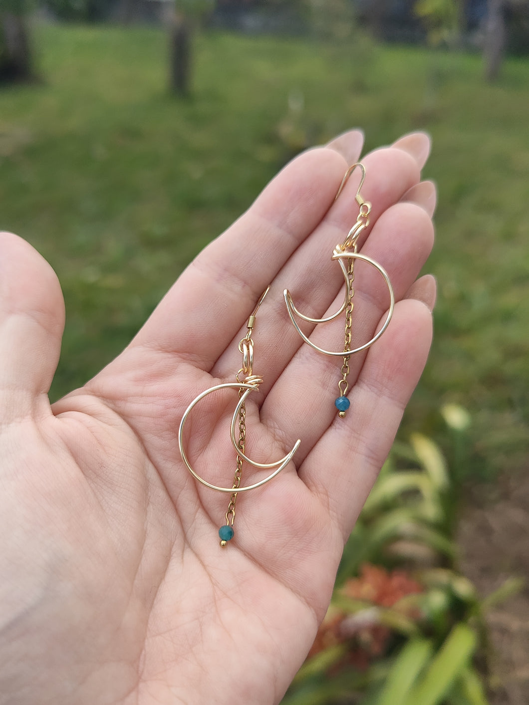 Boucles Mini Leia • Apatite bleue