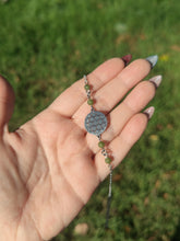 Charger l'image dans la galerie, Bracelet Fleur de vie • serpentine (argenté)
