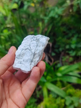 Charger l&#39;image dans la galerie, Howlite
