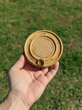 Charger l&#39;image dans la galerie, Porte Encens Fleur de Vie • pour bâtons &amp; cônes
