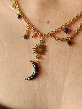 Charger l&#39;image dans la galerie, Murphy • apatite bleue, améthyste, pierre de soleil, hématite &amp; oeil de tigre
