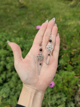 Charger l&#39;image dans la galerie, Boucles Nyx • Obsidienne Dorée
