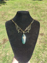 Charger l&#39;image dans la galerie, Eowyn • Aventurine et serpentine
