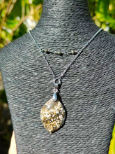 Charger l&#39;image dans la galerie, Abigail • Jaspe &amp; Pyrite
