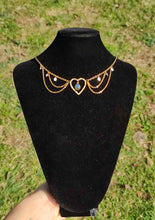 Charger l&#39;image dans la galerie, Revna • Labradorite
