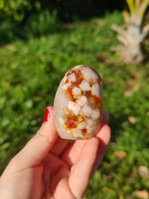Charger l&#39;image dans la galerie, Agate fleur • Forme libre polie
