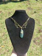 Charger l&#39;image dans la galerie, Eowyn • Aventurine et serpentine
