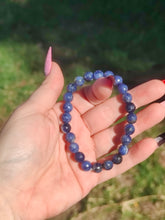 Charger l'image dans la galerie, Bracelets en Sodalite facettée
