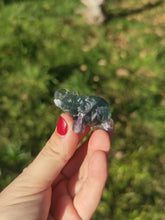 Charger l&#39;image dans la galerie, Elephant • fluorite verte
