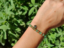 Charger l&#39;image dans la galerie, Bracelet Jennifer • Aventurine &amp; Cœur
