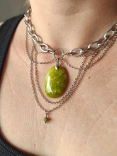 Charger l'image dans la galerie, Eurydice • Opale Verte &amp; Serpentine
