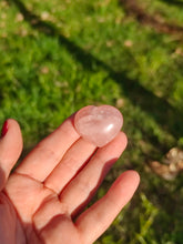 Charger l&#39;image dans la galerie, Cœurs en quartz rose
