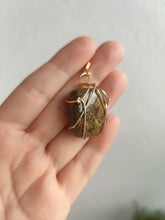 Charger l&#39;image dans la galerie, Pendentif • Bronzite
