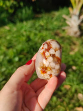 Charger l&#39;image dans la galerie, Agate fleur • Forme libre polie
