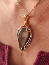 Charger l&#39;image dans la galerie, Pendentif Labradorite • Wire Wrapping
