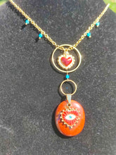 Charger l&#39;image dans la galerie, La Reine de Cœur • Jaspe Rouge &amp; Apatite Bleue
