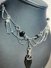 Charger l&#39;image dans la galerie, Morticia • Obsidienne, Tourmaline et Pierre de lune
