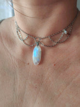 Charger l'image dans la galerie, Yllia • Pierre de lune &amp; labradorite
