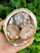 Charger l&#39;image dans la galerie, Galet Agate Fleur
