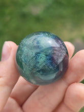 Charger l&#39;image dans la galerie, Sphère en Fluorite
