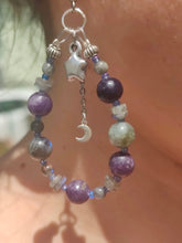 Charger l&#39;image dans la galerie, Boucles &quot;Voie Lactée&quot; • Labradorite, Lépidolite
