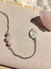 Charger l&#39;image dans la galerie, Pendule Quartz rose • Kunzite
